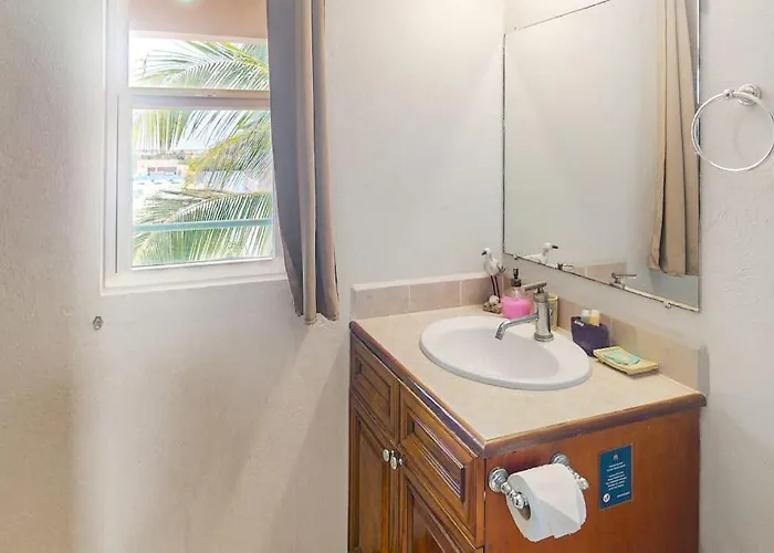 G303 At Mara Laguna Gold Standard Certified * San Pedro (Ambergris Caye)