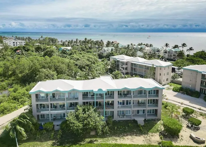 G303 At Mara Laguna Gold Standard Certified * San Pedro (Ambergris Caye)